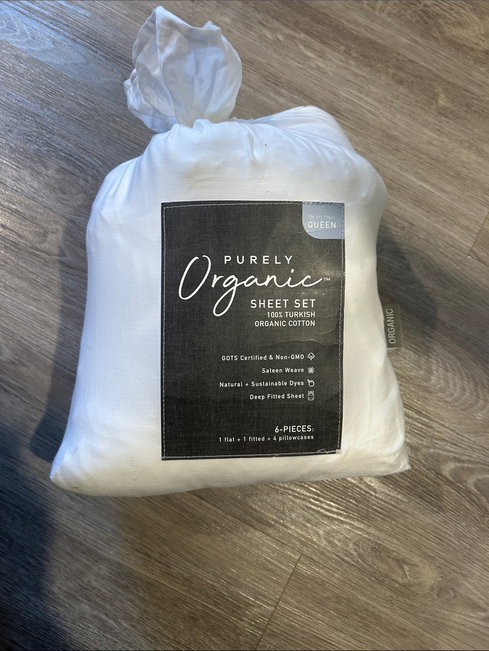 Que Purely Organic Sheet Set - White
